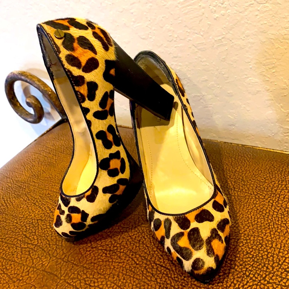 Calvin Klein ladies sexy high heels animal skin!